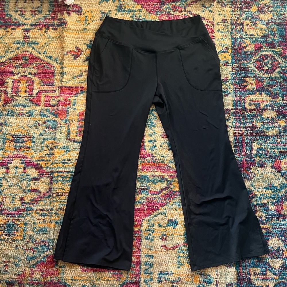 Halara Crossover Pocket Split Hem 7/8 Plus Size Flare Leggings-Smile